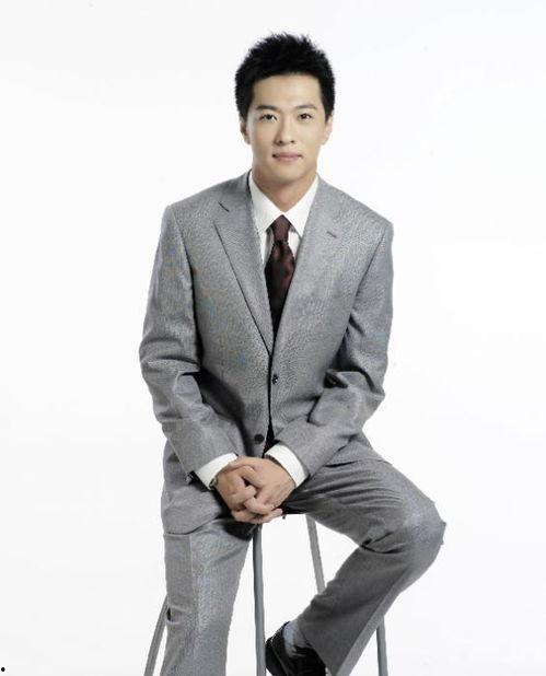 娱乐吃瓜君知名男主持  第2张